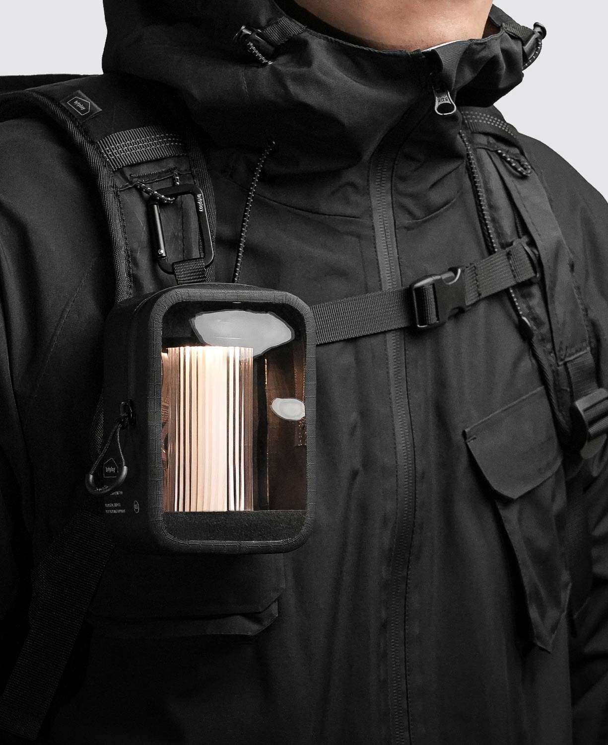 AquaSeal Waterproof Cube with Lamp Display  0.5 L