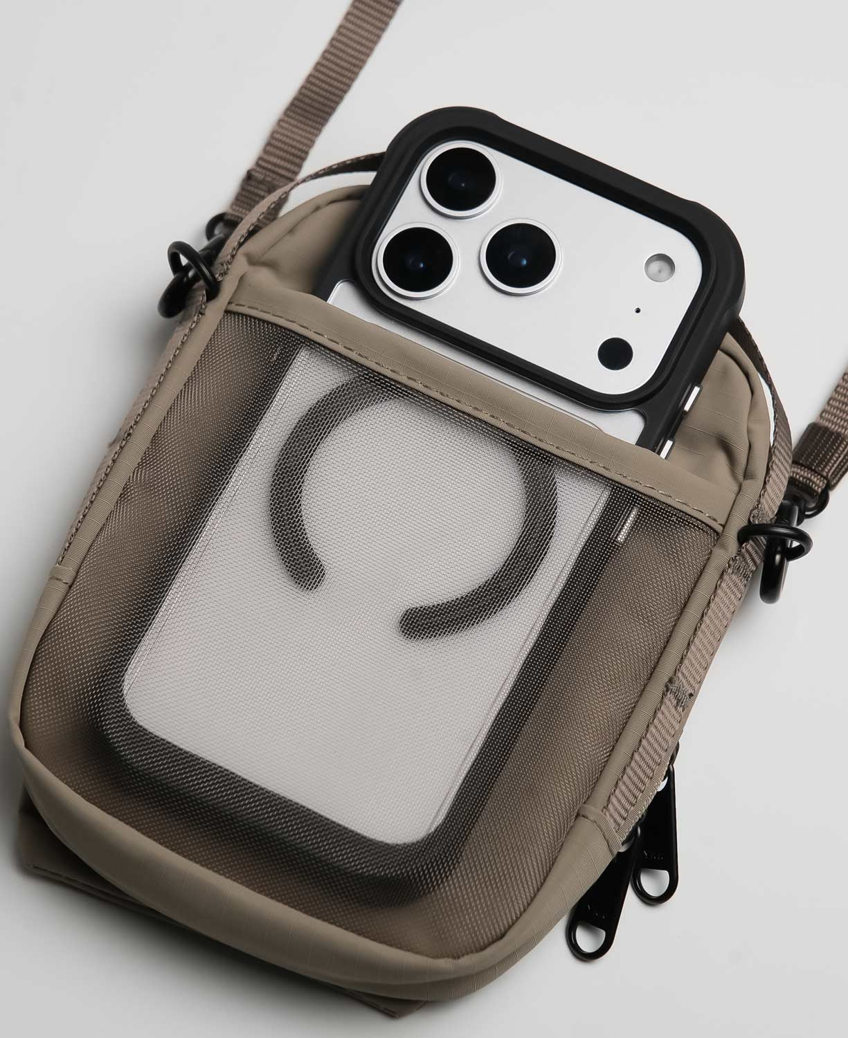 Essential 0.5L Transit Pouch- Black