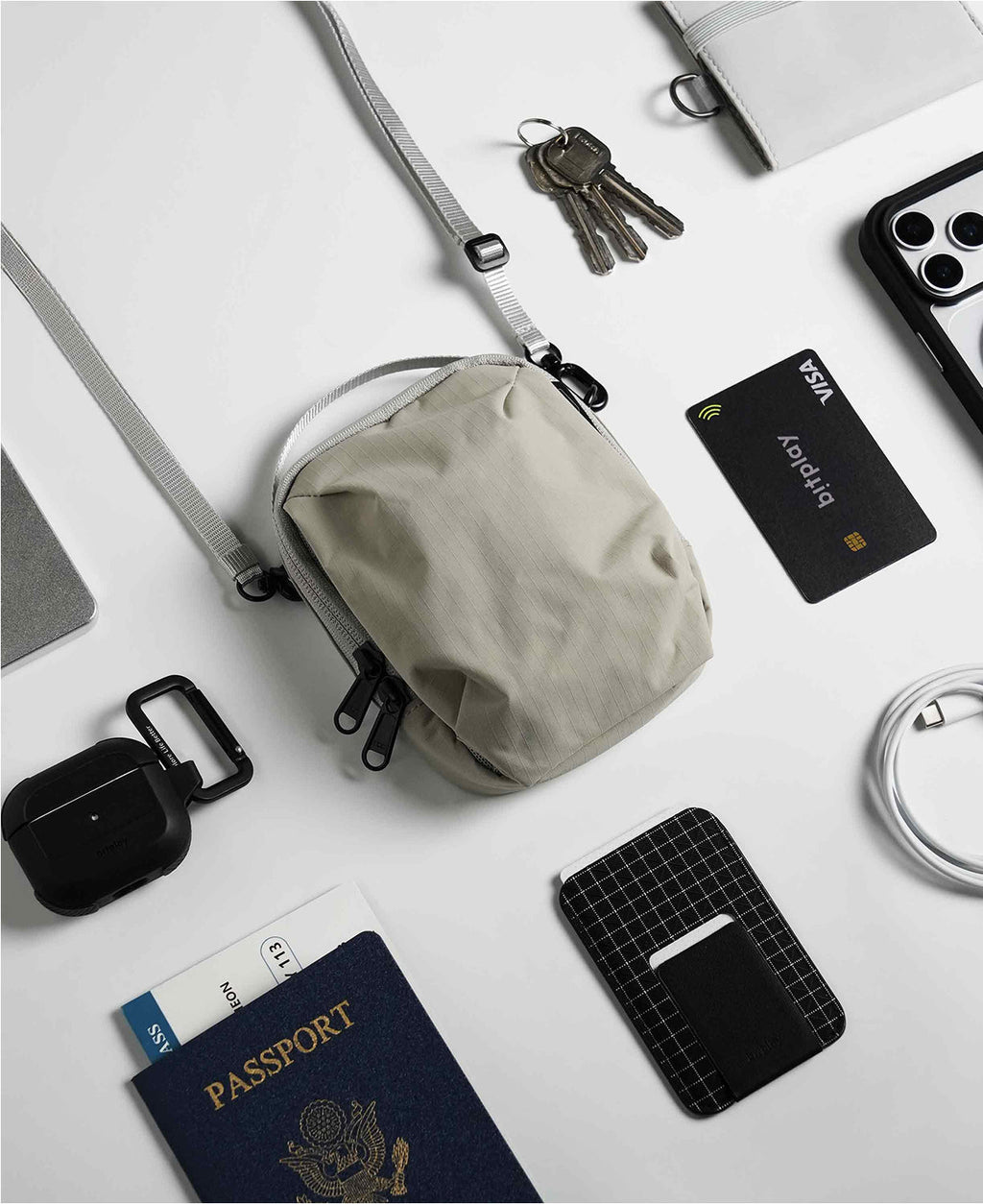 Essential 0.5L Transit Pouch- Black