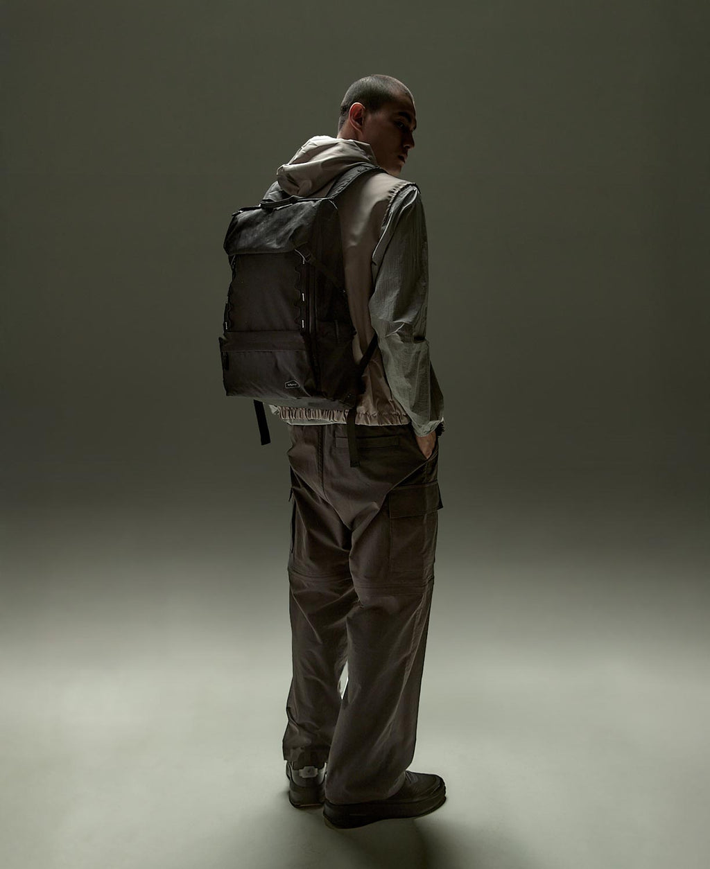 28L Backpack Black Series