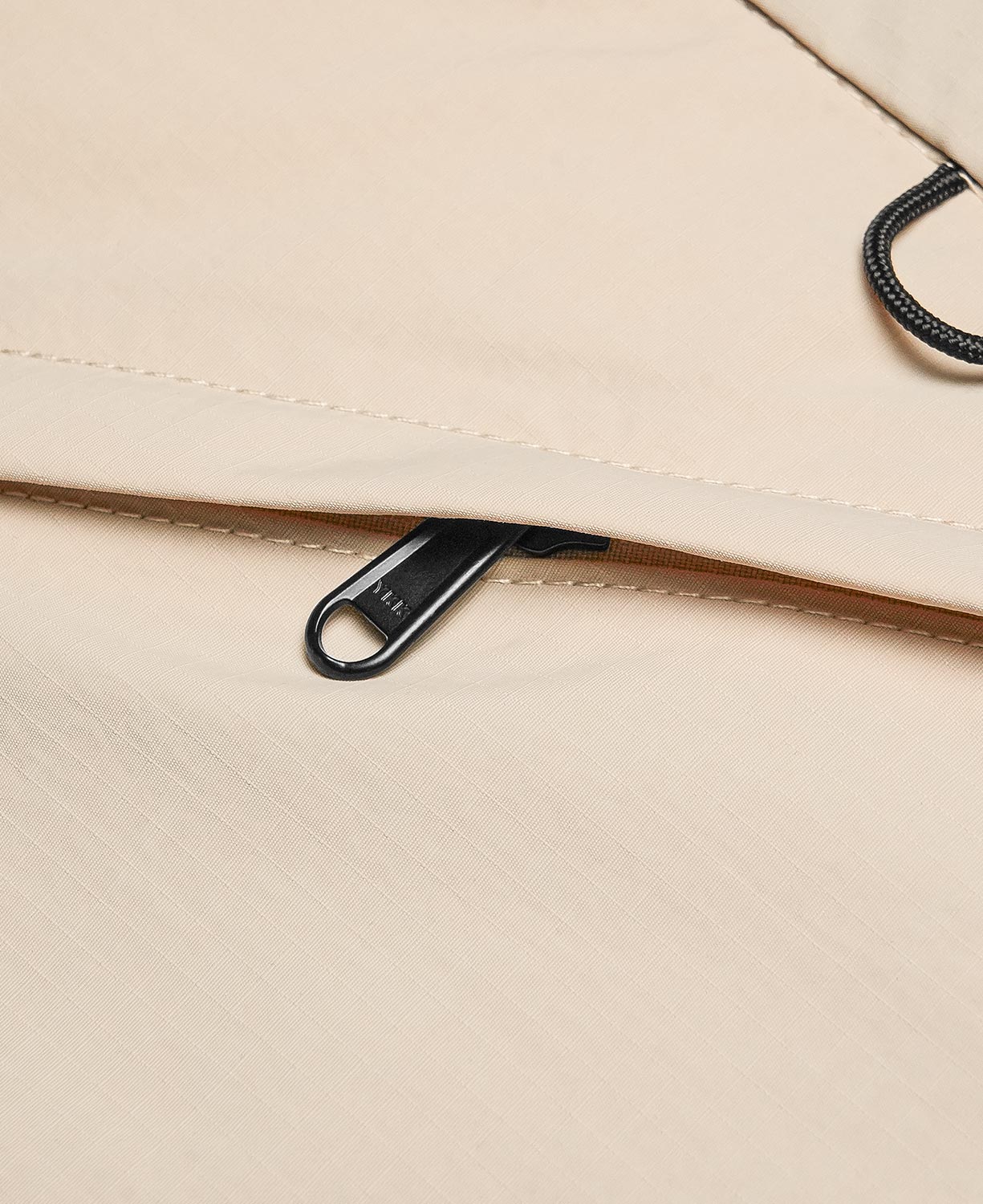 Essential 2.5L Snapper Sling-Beige