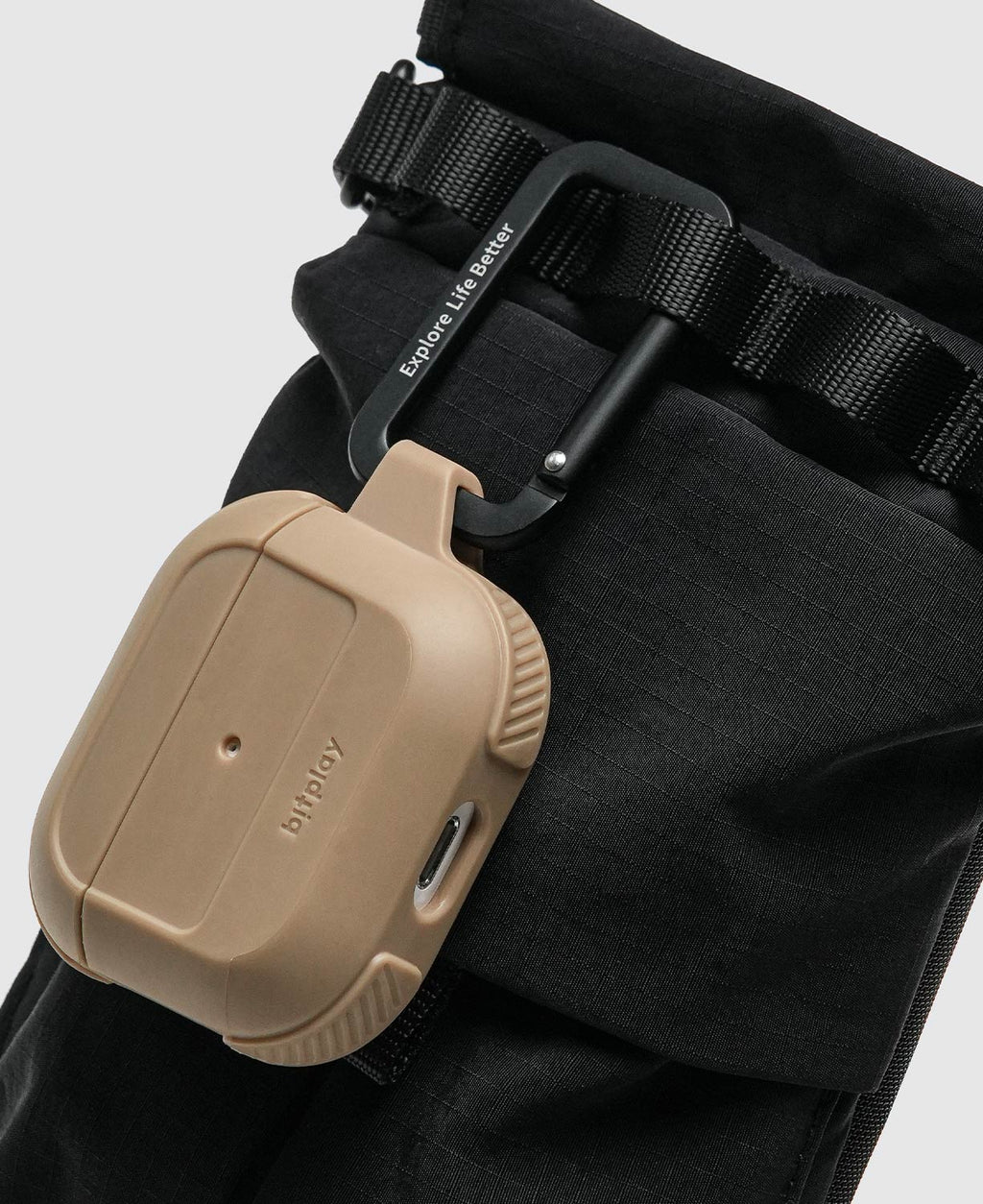 Essential Phone Pouch-Black