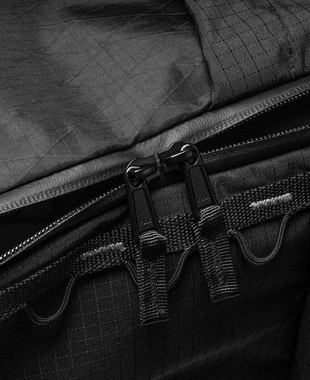 28L Backpack Black Series