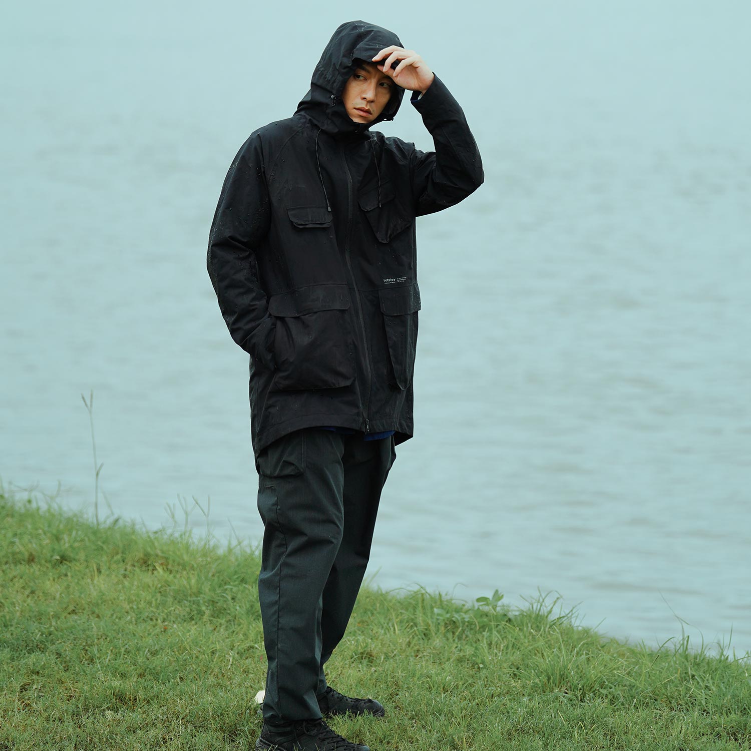 All-Weather Wander Coat -Black