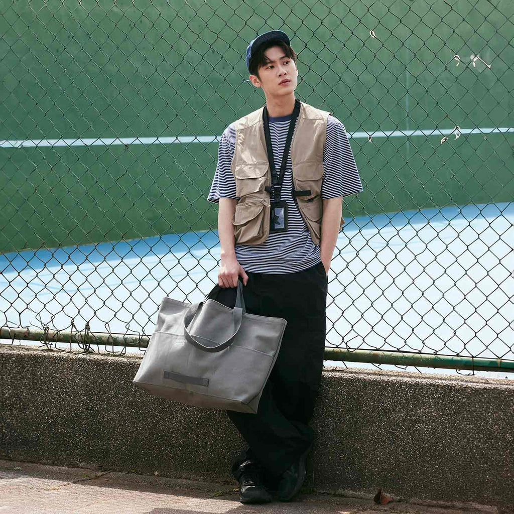 Weekender Canvas Tote 30L -Grey
